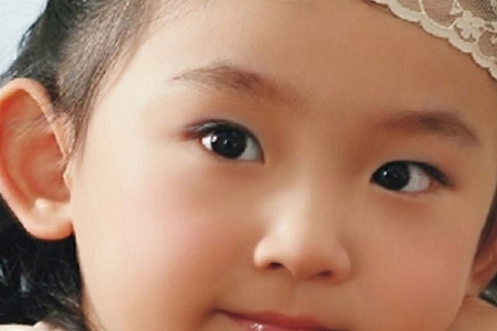 ʫŮ